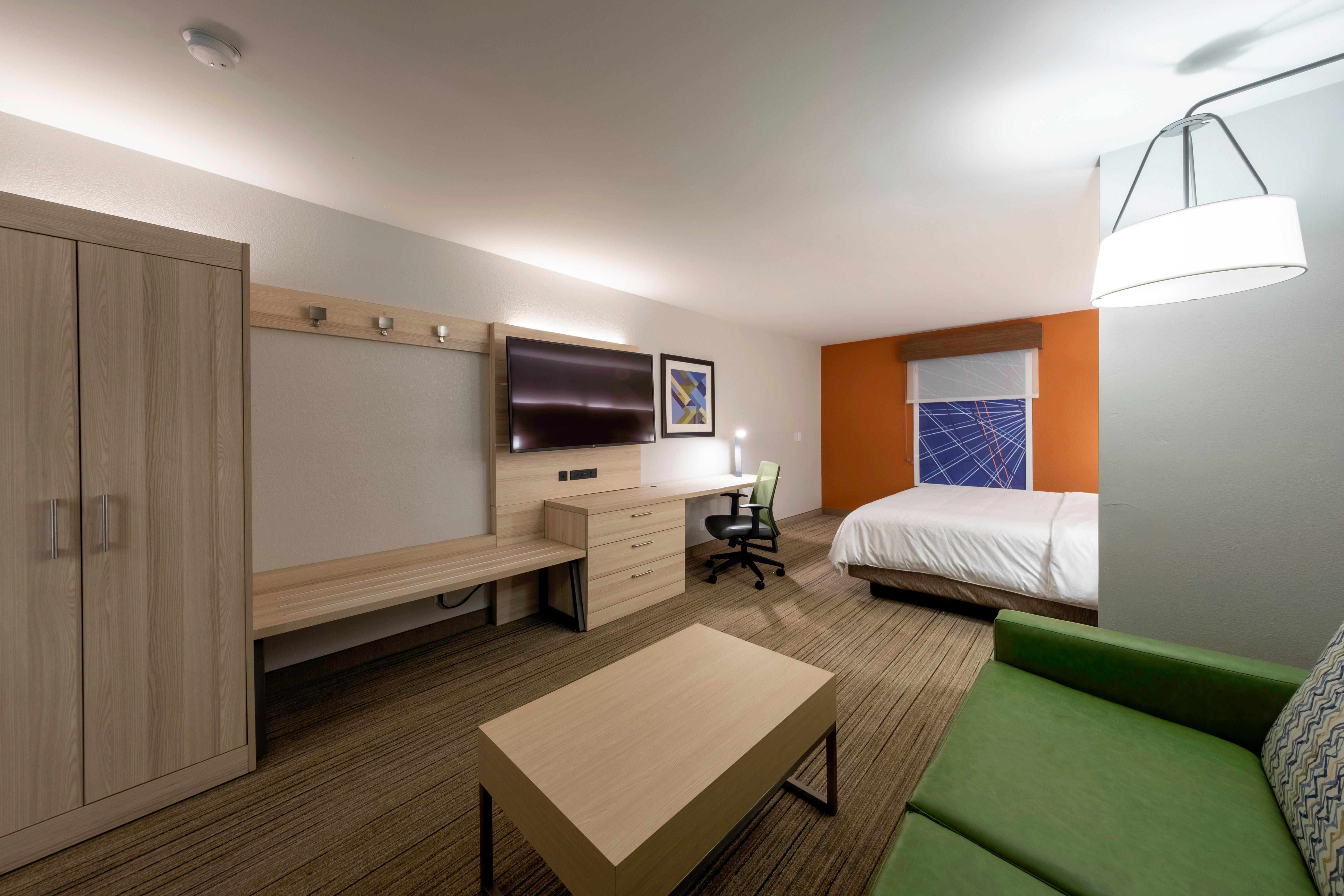 Holiday Inn Express Hotel & Suites Petersburg/Dinwiddie By Ihg מראה חיצוני תמונה