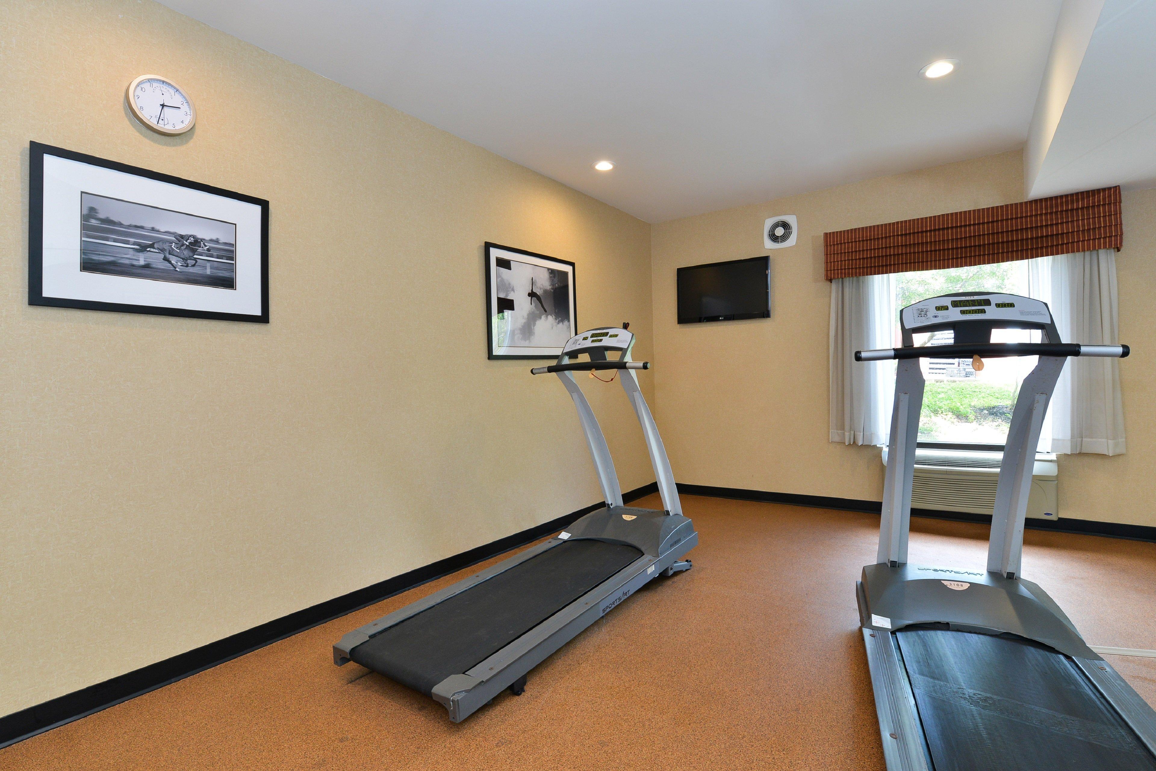 Holiday Inn Express Hotel & Suites Petersburg/Dinwiddie By Ihg מראה חיצוני תמונה